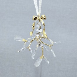 Holiday Magic - Ornament Mistletoe