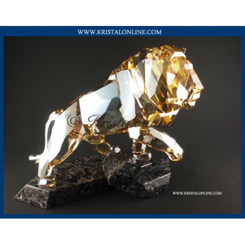 Lion Golden Shadow