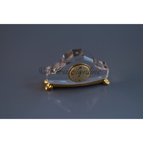 Mantle Clock