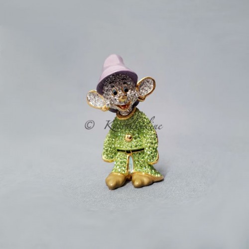 Dopey small, L.E.