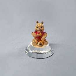 Winnie the Pooh, L.E. with Title plaque